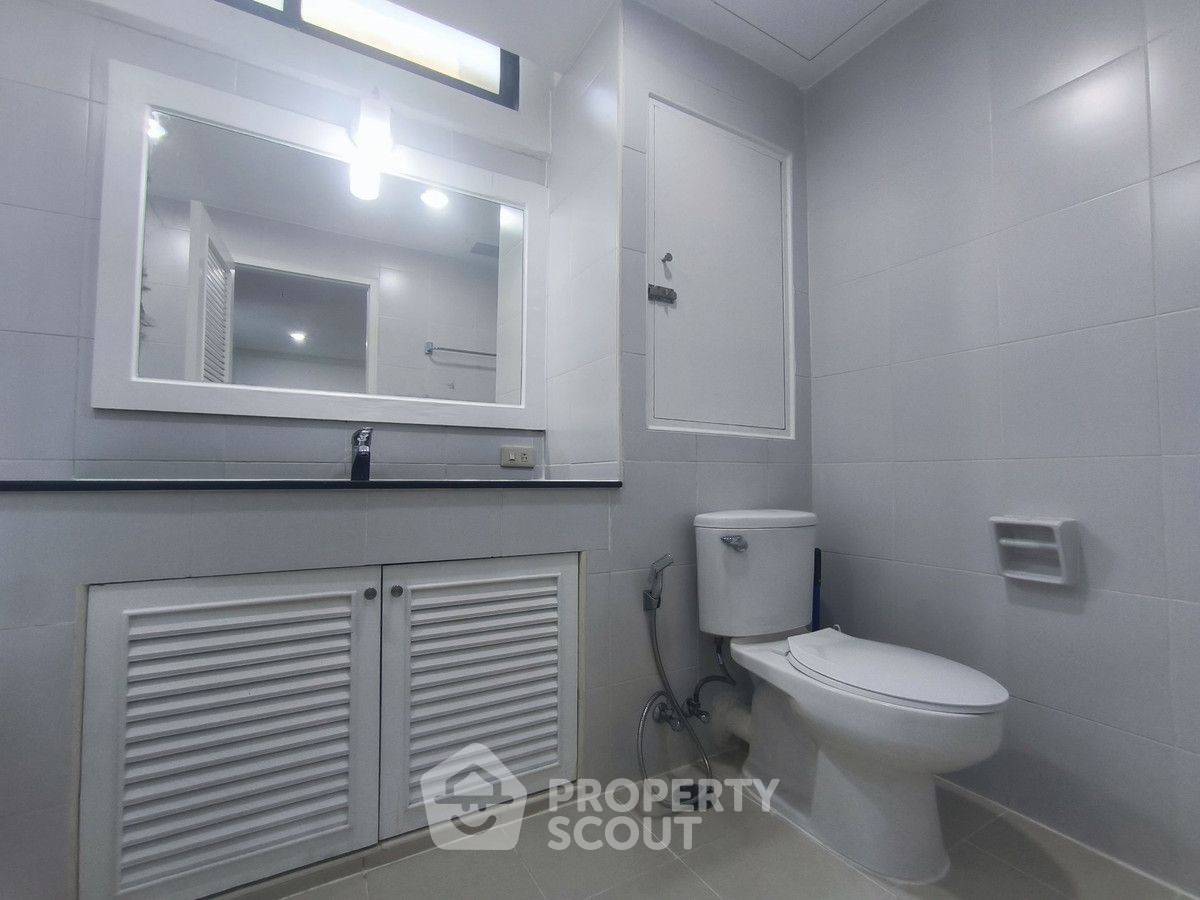 รูป คอนโด 2-ห้องนอน ที่ ศุภาลัย เพลส สุขุมวิท 39 ใกล้ BTS พร้อมพงษ์ (ID 2766537) - รูปที่ 5/9