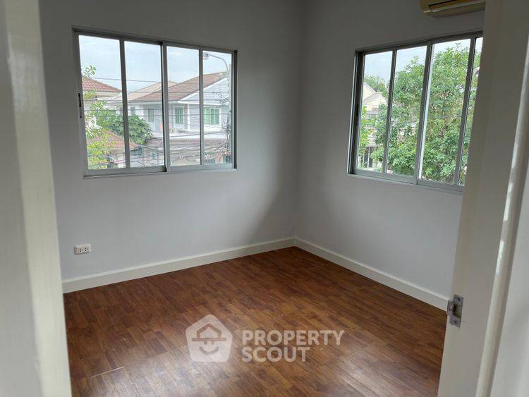 รูป บ้าน 3-ห้องนอน ใน บางบ่อ (ID 2756855) - รูปที่ 6/7