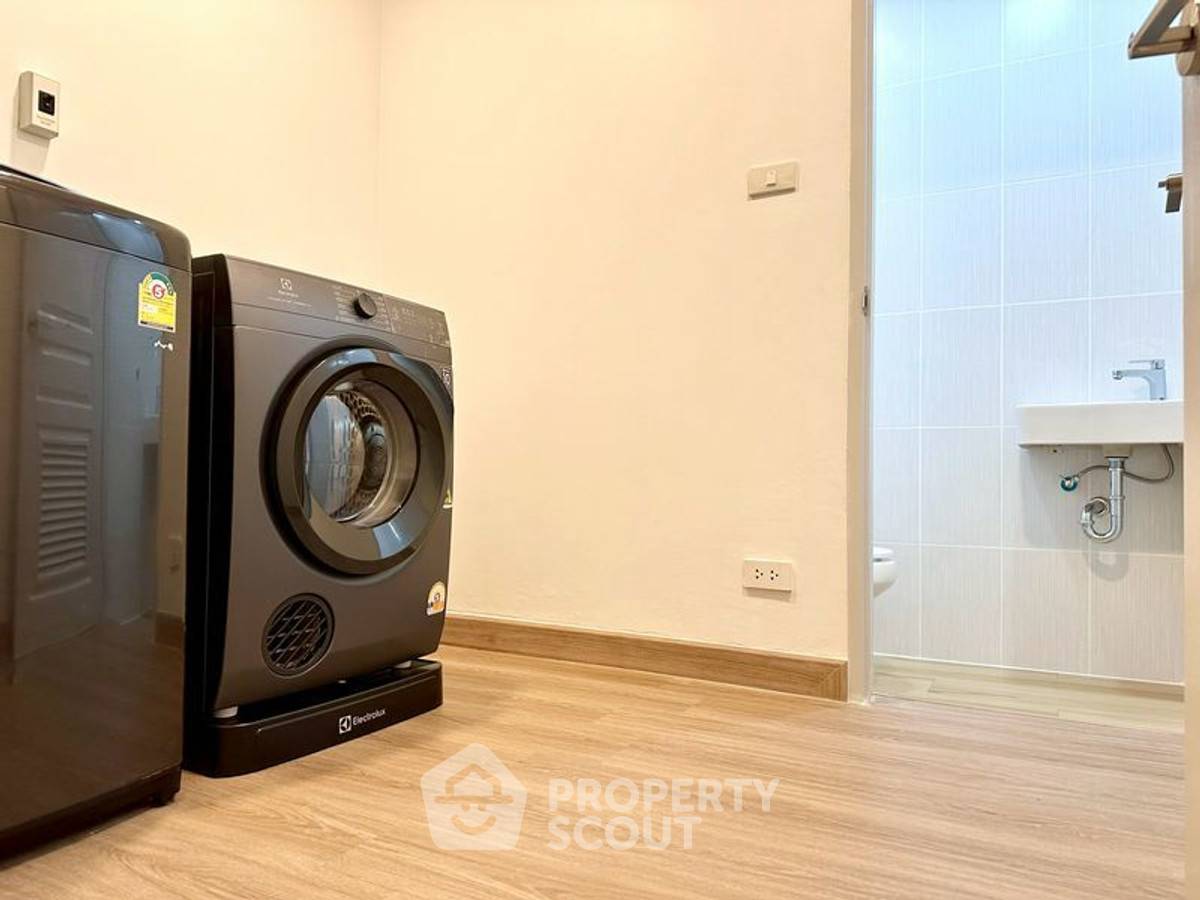 รูป คอนโด 3-ห้องนอน ที่ แกรนด์ หลังสวน คอนโดมิเนียม ใกล้ BTS ราชดำริ (ID 2768945) - รูปที่ 16/20