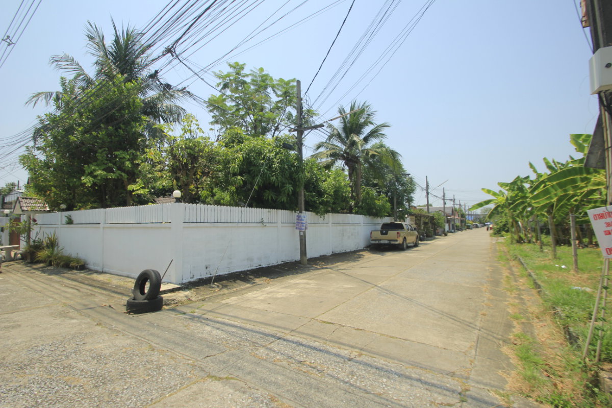 รูป ที่ดินพุทธมณฑลสาย2 ทวีวัฒนา-กาญจนาภิเษก15 ใกล้พระเทพตัดใหม่ หมู่บ้านสินพัฒนาธานี ที่ดินสร้างบ้านถมแล้ว แปลงมุมสวย 100วา เดินทางสะดวกได้หลายเส้นทาง - รูปที่ 17/28