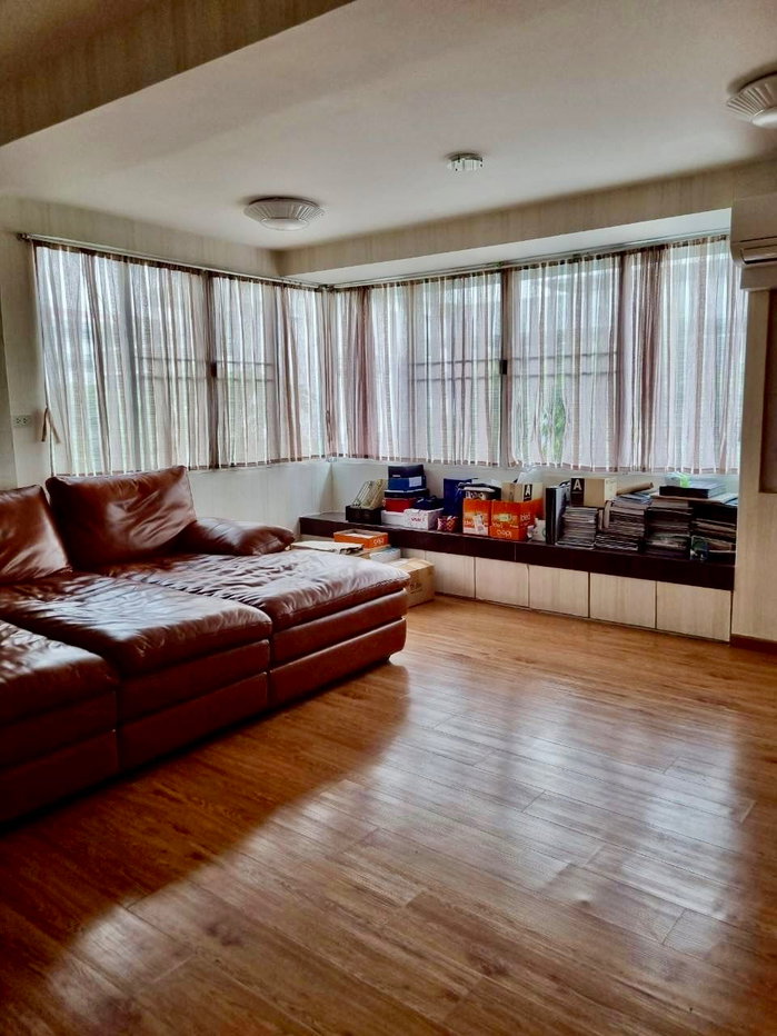 รูป ขายทาวน์โฮม 4 ชั้น หลังมุม สุขุมวิท 71 (ปรีดีพนมยงค์) ซอยพัฒนเวศน์ พื้นที่ขนาดใหญ่ ทำเลใจกลางเมือง เหมาะสำหรับซื้อลงทุน  - รูปที่ 20/45