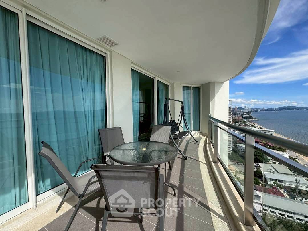 รูป คอนโด 3-ห้องนอน ที่ รีเฟล็คชั่น จอมเทียน บีช พัทยา ใกล้ เมืองพัทยา (ID 2761104) - รูปที่ 15/17