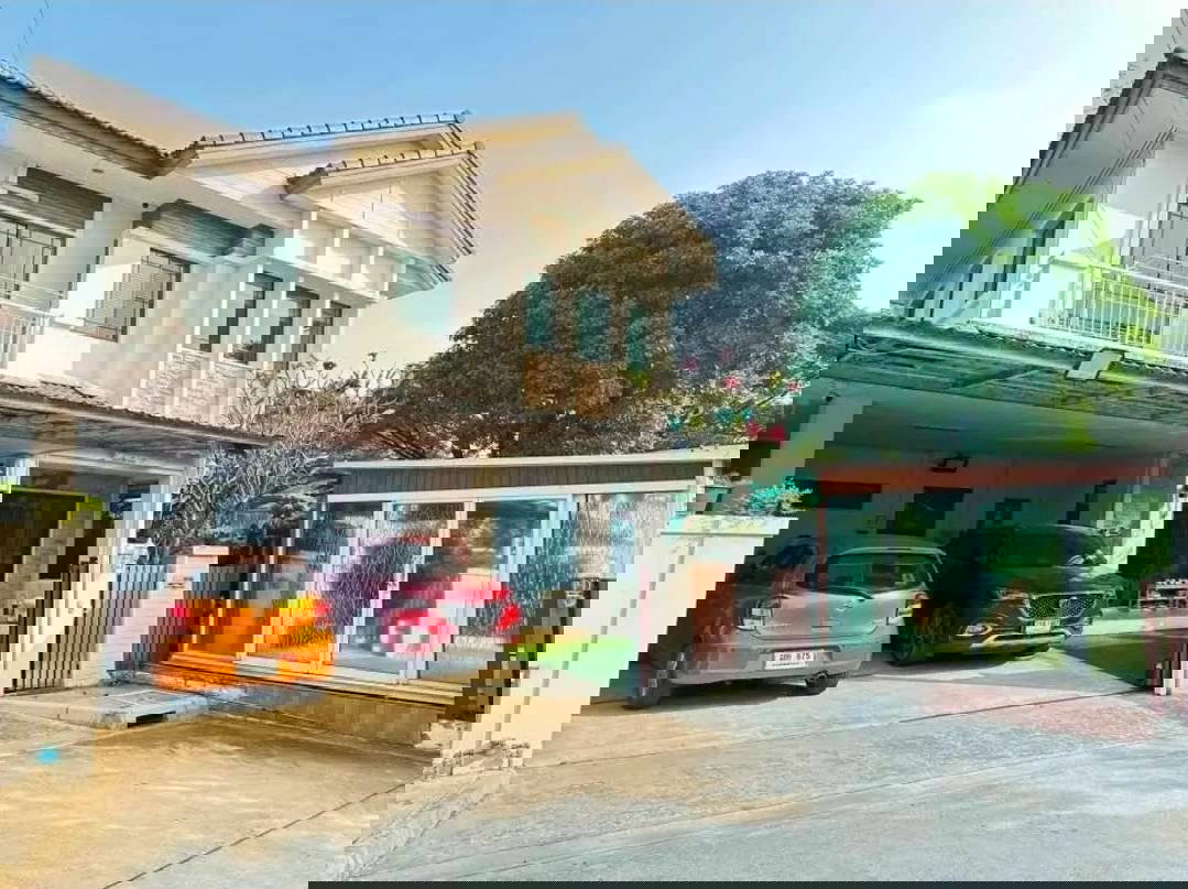 รูป  บ้านเดี่ยวหลังใหญ่ โซนทะเลสาบ ทำเลดี วัชรพล – สายไหม 🔥 📍 หมู่บ้านมัณฑนา เลค วัชรพล (Land & Houses) - รูปที่ 1/31