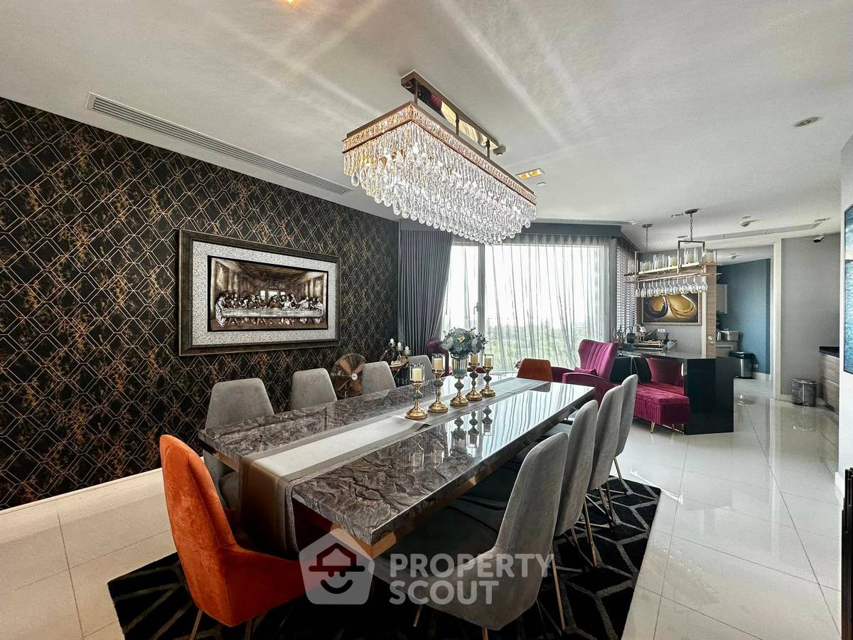 รูป คอนโด 3-ห้องนอน ที่ รีเฟล็คชั่น จอมเทียน บีช พัทยา ใกล้ เมืองพัทยา (ID 1297691) - รูปที่ 4/16