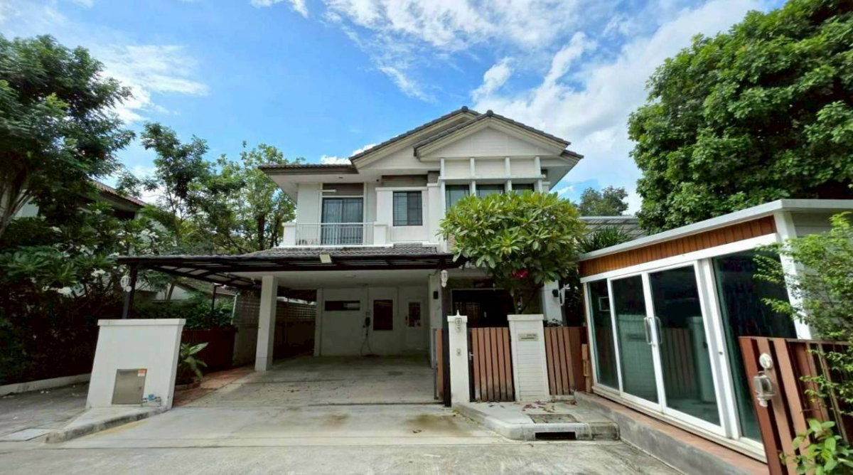 รูป  บ้านเดี่ยวหลังใหญ่ โซนทะเลสาบ ทำเลดี วัชรพล – สายไหม 🔥 📍 หมู่บ้านมัณฑนา เลค วัชรพล (Land & Houses) - รูปที่ 3/31