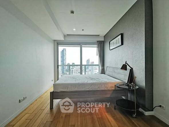 รูป คอนโด 1-ห้องนอน ที่ เดอะ ริเวอร์ คอนโดมิเนียม ใกล้ BTS สะพานตากสิน (ID 2768547) - รูปที่ 2/29