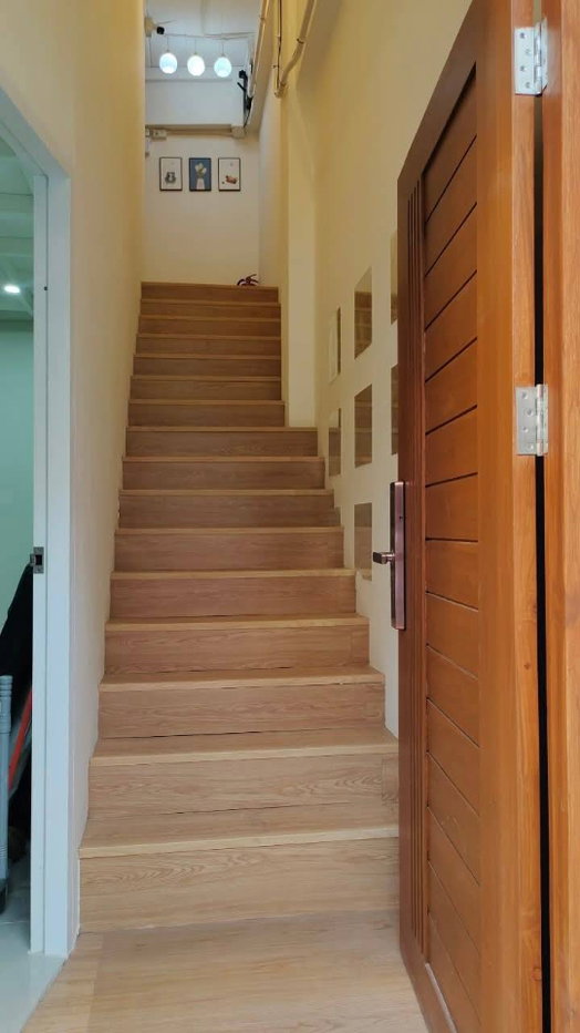 รูป ขายบ้าน 3 ชั้น ในเมืองเชียงใหม่ ย่านสันติธรรม ตกแต่งพร้อมอยู่ ทำ Hostel หรือ Airbnb ได้ (H398) T.0946511456 - รูปที่ 4/14