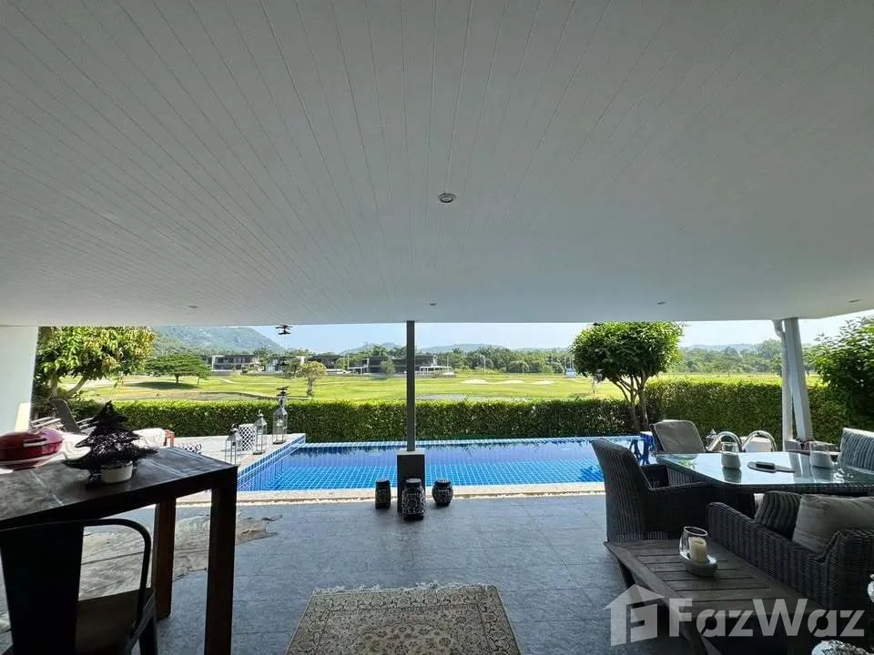 picture Pool villa at Black Mountain 6148242 - 7/18