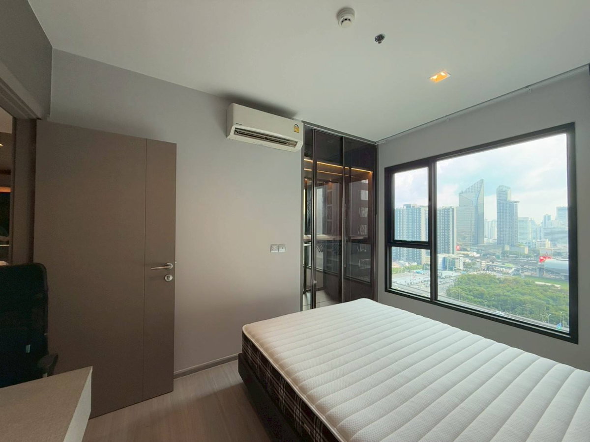 รูป ขายคอนโด Life Asoke-Rama 9 ห้องสวย วิวเมือง ห้องบิวท์อิน เฟอร์นิเจอร์และเครื่องใช้ไฟฟ้าครบ พร้อมเข้าอยู่ ใกล้ MRTพระราม9 -SW003566 - รูปที่ 7/7