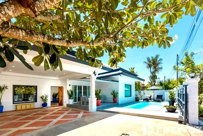 Houses for rent : 3 Bedrooms | Private Pool | Spacious Land Plot | Brand New 6084427