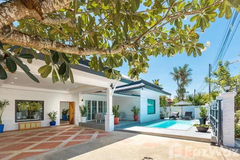 3 Bedrooms | Private Pool | Spacious Land Plot | Brand New 6084427