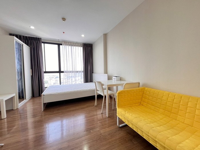 รูป 🔔🔔[เช่า] The Tree Interchange Cooper 23 ตรม.ชั้น 23 ตึก A พร้อมอยู่! ติดห้างเกตเวย์บางซื่อ เพียง 8500.- สนใจ LINE: @atfirm🔔🔔 - รูปที่ 1/11