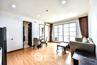 Condos for rent : 1-BR Condo at Baan Klang Krung Siam-Pathumwan Condominium near BTS Ratchathewi (ID 2572790)