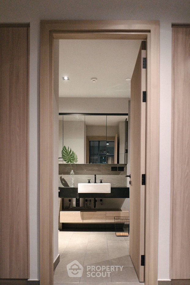 รูป คอนโด 2-ห้องนอน ที่ เดอะ ลอฟท์ อโศก ใกล้ MRT เพชรบุรี (ID 2760810) - รูปที่ 16/18