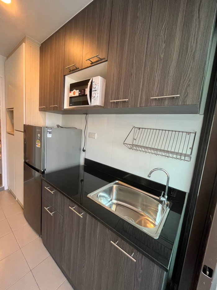 รูป ให้เช่าคอนโด รีเจ้นท์ โฮม วุฒากาศ ใกล้ BTS วุฒากาศ 180 เมตร - รูปที่ 6/10