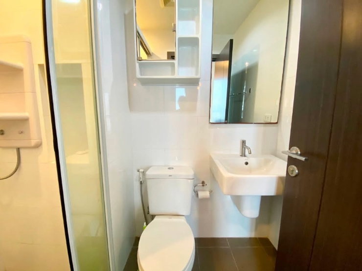 picture The Base Park Wesk Sukhumvit 77 - 13/14