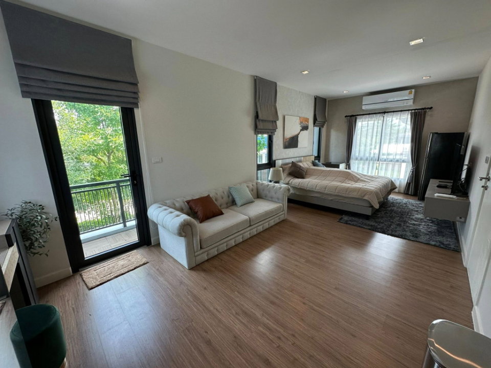 รูป ให้เช่าบ้านสวยโครงการคุณภาพจาก Sansiri  บุราสิริ สันผีเสื้อ บรรยากาศเงียบสงบ สไตล์รีสอร์ทล้านนา เดินทางสะดวก ใกล้รวมโชคมอลล์ -RW007799 - รูปที่ 22/31