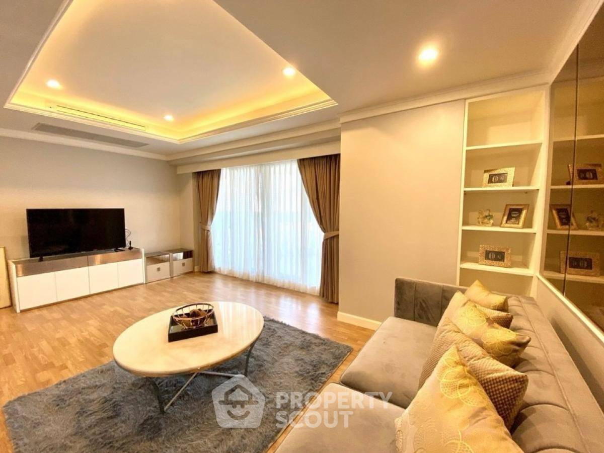 รูป คอนโด 2-ห้องนอน ที่ ณุศา สเตท ทาวเวอร์ คอนโดมิเนียม ใกล้ BTS สะพานตากสิน (ID 2766005) - รูปที่ 1/14