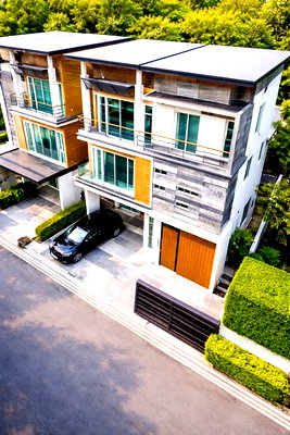 เช่าบ้านเดี่ยว สถาบันการบินพลเรือน : เซ็นทรัลลาดพร้าว ยูเนี่ยนมอลล์ 1.2 กม. บ้านหรู 3 ชั้น ตกแต่งสวย 4นอน 6น้ำ 57ตร.วา 230ตร.ม.พร้อมสระว่ายน้ำพรีเมียม BTS ห้าแยกลาดพร้าว