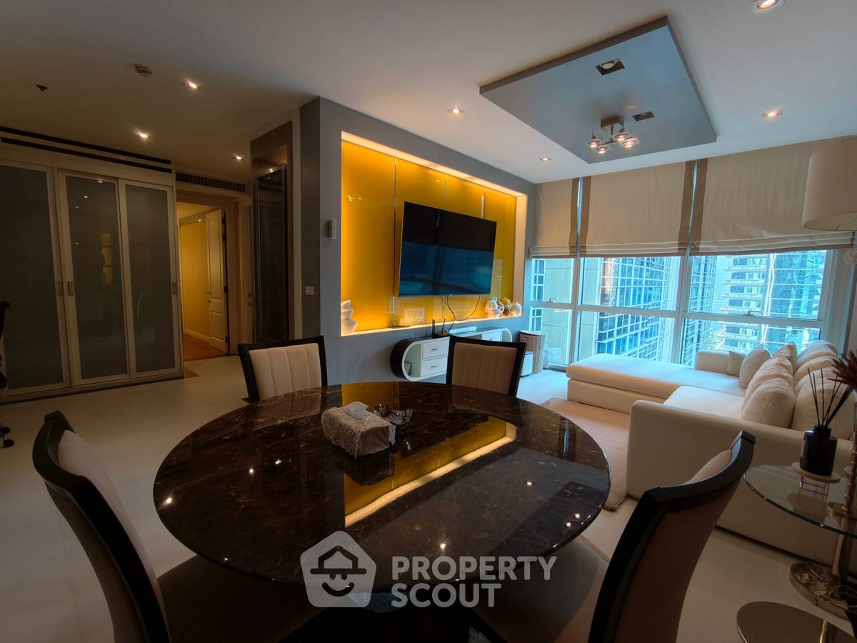 รูป คอนโด 2-ห้องนอน ที่ แอทธินี เรสซิเด้นซ์ ใกล้ BTS เพลินจิต (ID 2769236) - รูปที่ 2/8