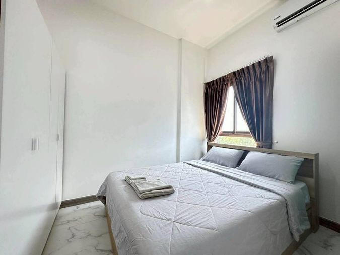 Zcape 3 Condominium For Sell WR-04365