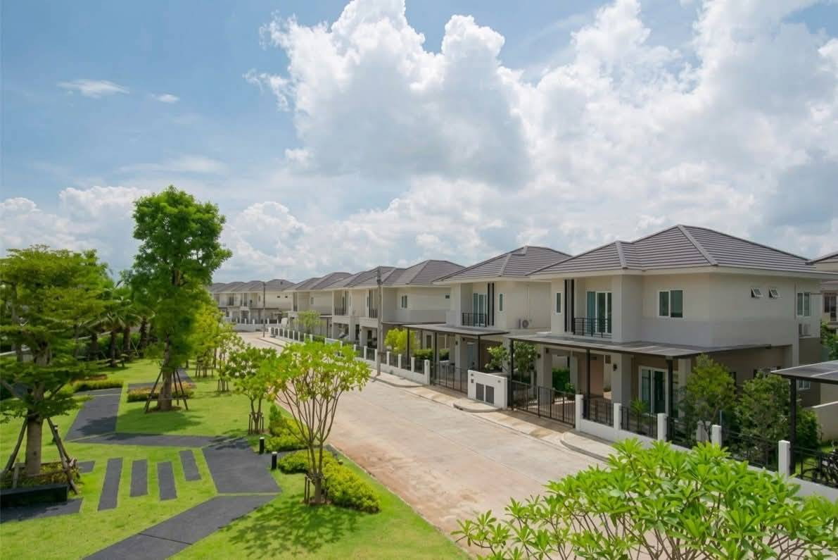 รูป บ้านเช่าทำเลดี ใกล้โรงเรียนนานาชาติ (Urbana 5) สารภี-เชียงใหม่ เฟอร์นิเจอร์และเครื่องใช้ไฟฟ้าครบ (R997) T.0946511456 - รูปที่ 12/12
