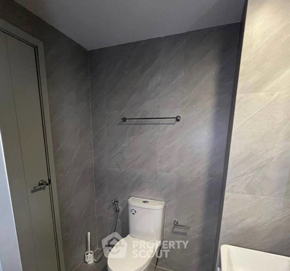 รูป คอนโด สตูดิโอ ที่ ไอดีโอ จุฬา - สามย่าน ใกล้ MRT สามย่าน (ID 2756325) - รูปที่ 2/4