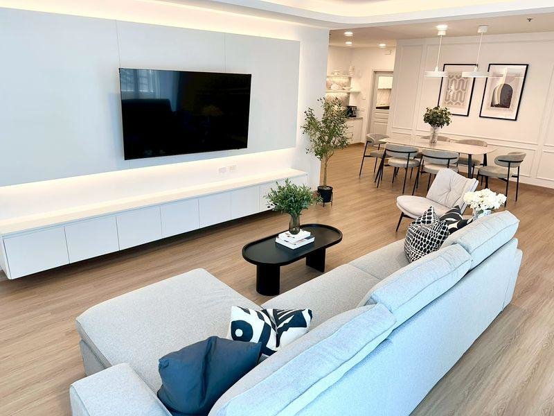 รูป Luxury Condo for Rent Chit Lom | City Lifestyle Spacious | Near BTS Chit Lom | 120,000 THB/Month-; LTH14788 - รูปที่ 3/5