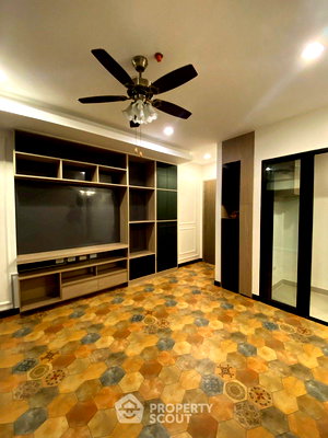 ขายคอนโด : คอนโด 3-ห้องนอน ที่ นิช โมโน เจริญนคร ใน ดาวคะนอง (ID 2769659)