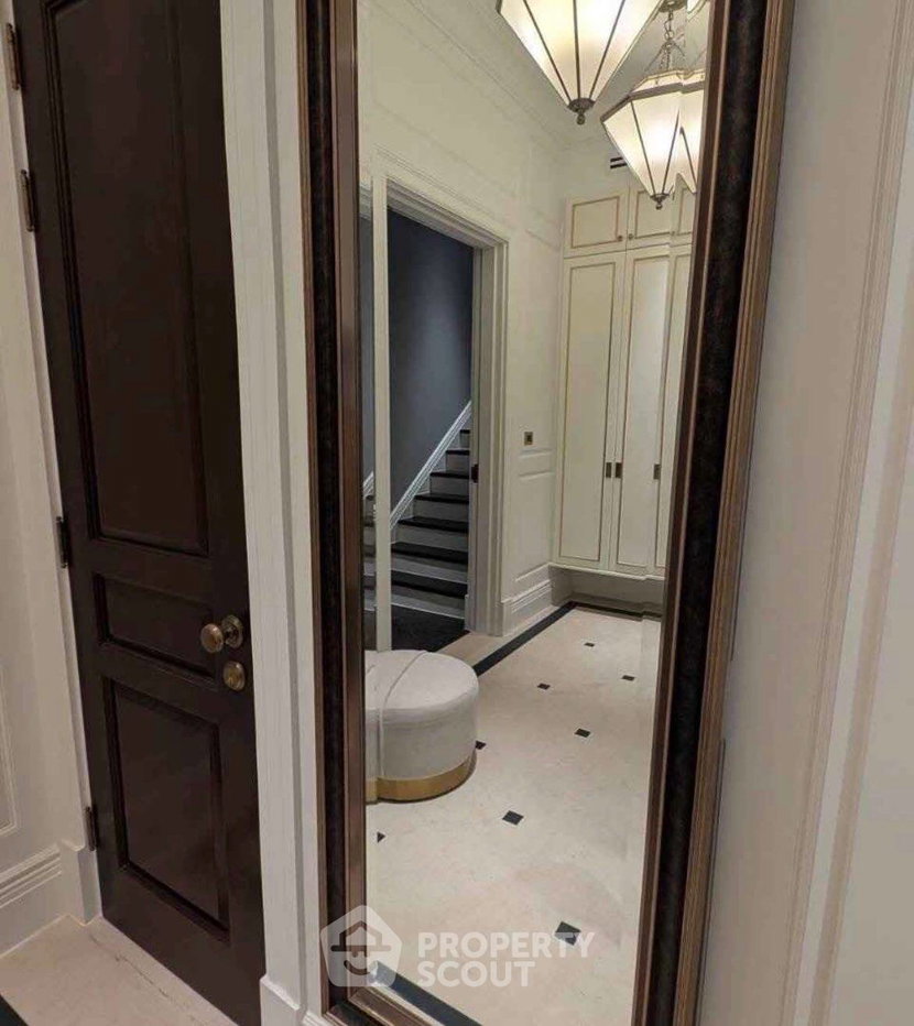 picture 3-BR Condo at 98 Wireless near BTS Phloen Chit (ID 2768348) - 6/13