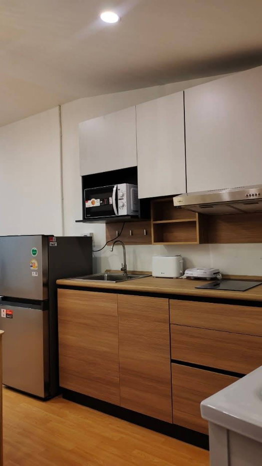 รูป ขายบ้าน 3 ชั้น ในเมืองเชียงใหม่ ย่านสันติธรรม ตกแต่งพร้อมอยู่ ทำ Hostel หรือ Airbnb ได้ (H398) T.0946511456 - รูปที่ 10/14
