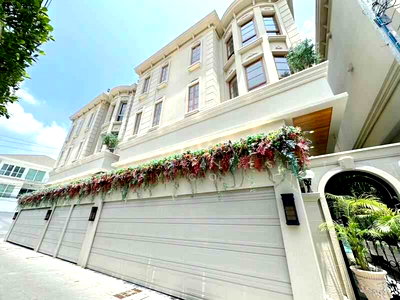 เช่าบ้านเดี่ยว ถนนสุขุมวิท : CASA EKAMAI 28 Ultra-Luxury Private Wellness Residence