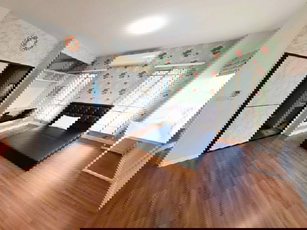 รูป  บ้านเดี่ยวหลังใหญ่ โซนทะเลสาบ ทำเลดี วัชรพล – สายไหม 🔥 📍 หมู่บ้านมัณฑนา เลค วัชรพล (Land & Houses) - รูปที่ 12/31