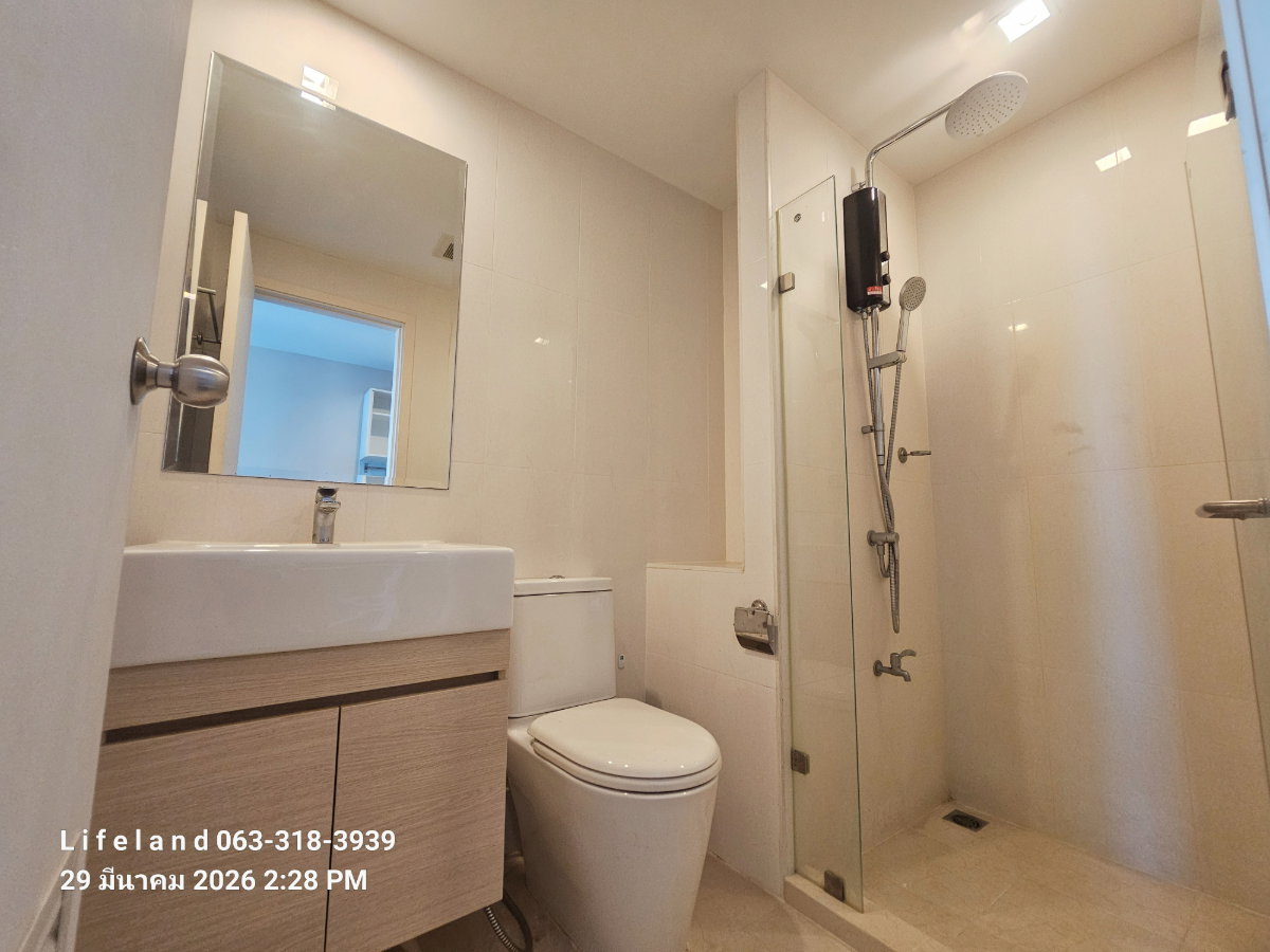 รูป ให้เช่า Metro Luxe พระราม 4 ตึก B ชั้น 6 [ติดบันไดหนีไฟ] เฟอร์ครบ พร้อมอยู่ [Line: @lifeland] - รูปที่ 10/12