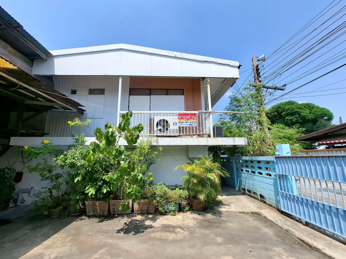 รูป อาคารโกดัง พร้อมสิ่งปลูกสร้าง ไกล้ BTS สายสีเขียว (สถานีปากน้ำ) เทศบาลนครสมุทรปราการ ตำบลปากน้ำ สมุทรปราการ ⚡ราคา 18,500,000 บาท⚡ - รูปที่ 5/49