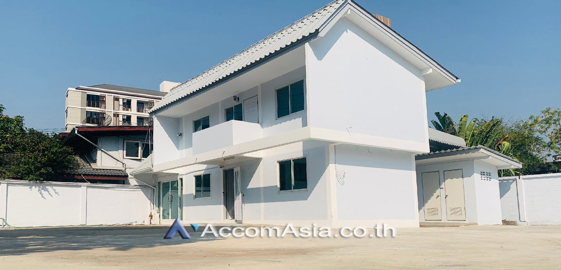 รูป 🔼🔽 AccomA 📩 Home Office 3 BR House in Klong Tan (AA29498) - รูปที่ 1/10