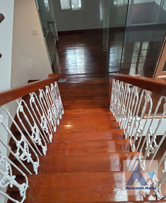 picture 🔼🔽 AccomA 📩  3 BR Townhouse in  Lumphini (AA33100) - 18/20