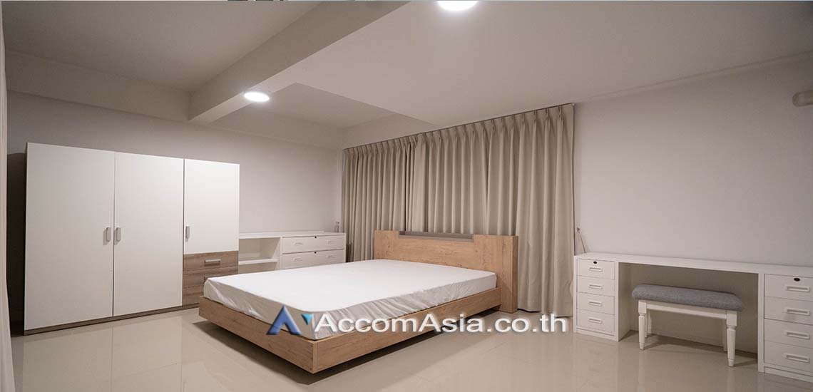 picture 🔼🔽 AccomA 📩 Private Swimming Pool,Garden 4 BR House in Phra Khanong Nuea (AA24957) - 12/19