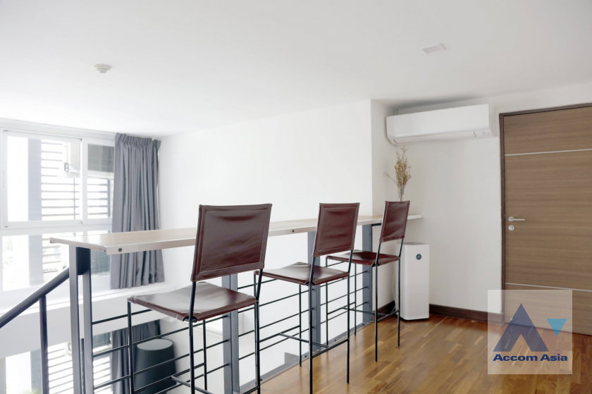 รูป 🔼🔽 AccomA 📩 Duplex Condo,Fully Furnished,Penthouse,Top floor 2 BR Condominium @DLV Thong Lo 20 (AA42534) - รูปที่ 7/13