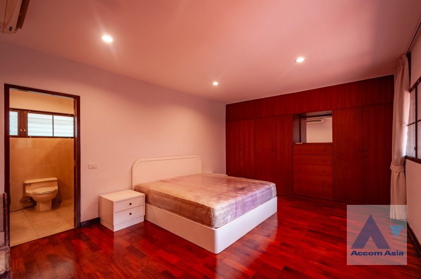 picture 🔼🔽 AccomA 📩 3 BR House in Khlong Tan Nuea (1720459) - 11/20
