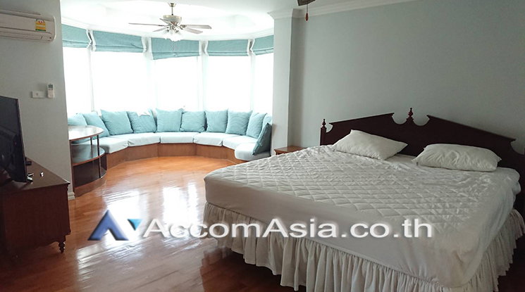 picture 🔼🔽 AccomA 📩 4 BR Townhouse @Fantasia Villa 2 (AA20518) - 9/12