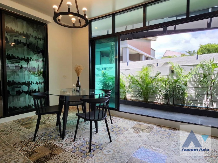 รูป 🔼🔽 AccomA 📩 Corner Unit,Fully Furnished 3 BR Townhouse @Areeya Mandarina 77 (AA45766) - รูปที่ 3/19