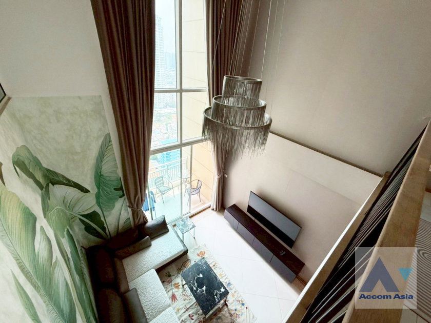 picture 🔼🔽 AccomA 📩 Duplex Condo,Fully Furnished 2 BR Condominium @The Empire Place (AA38999) - 1/20