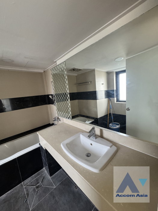 picture 🔼🔽 AccomA 📩  2 BR Condominium @Baan Suanpetch (AA44390) - 13/16