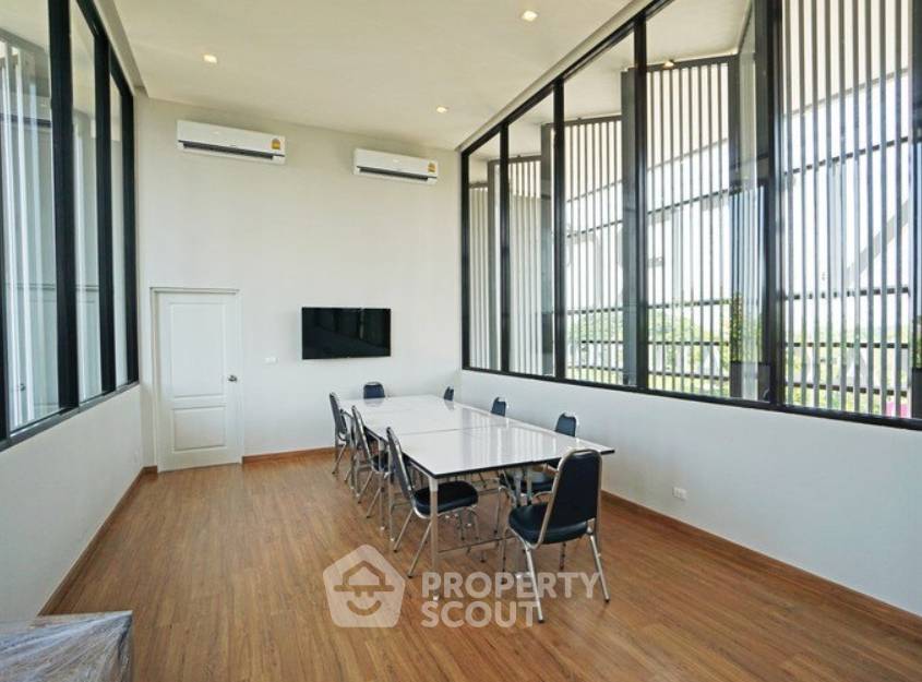 รูป บ้าน 4-ห้องนอน ที่ เซนโทร รามอินทรา-จตุโชติ ใน ออเงิน (ID 2754000) - รูปที่ 2/4