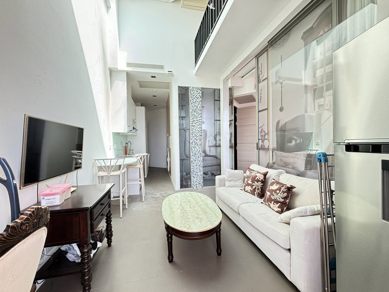 picture Modus Beachfront Condo One Bedroom Unit for sale in Wongamat - 1/14
