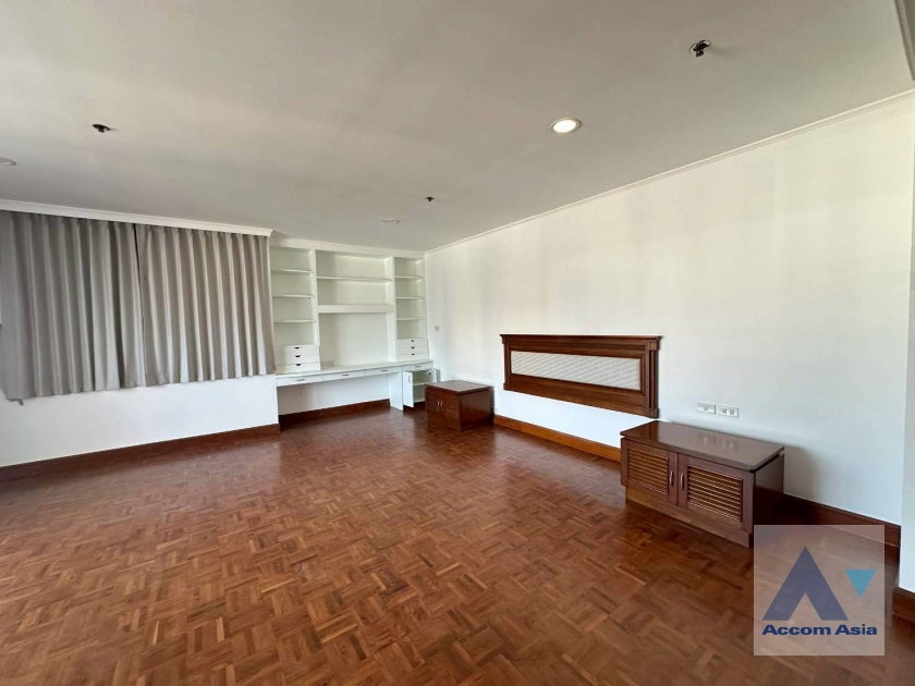 รูป 🔼🔽 AccomA 📩 Classic condominium with spacious layout and elegant wood design at Kallista Mansion (20838) - รูปที่ 13/19