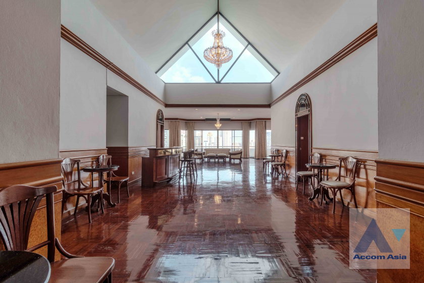 picture 🔼🔽 AccomA 📩  3 BR Condominium @Le Premier I (AA33593) - 1/20