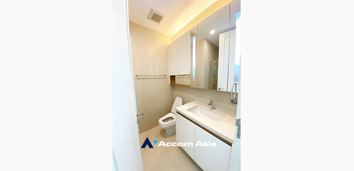 รูป 🔼🔽 AccomA 📩 Luxury condo for sale in Bangkok with a bright open layout and full-height glass windows - รูปที่ 15/17