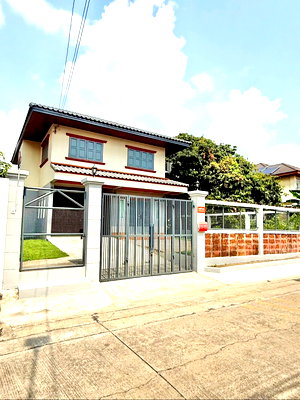 เช่าบ้านเดี่ยว วิทยาลัยเทคนิคดอนเมือง : ให้เช่าบ้านซอยโกสุมรวมใจ 5 ถ.วิภาวดีรังสิต เขตดอนเมือง